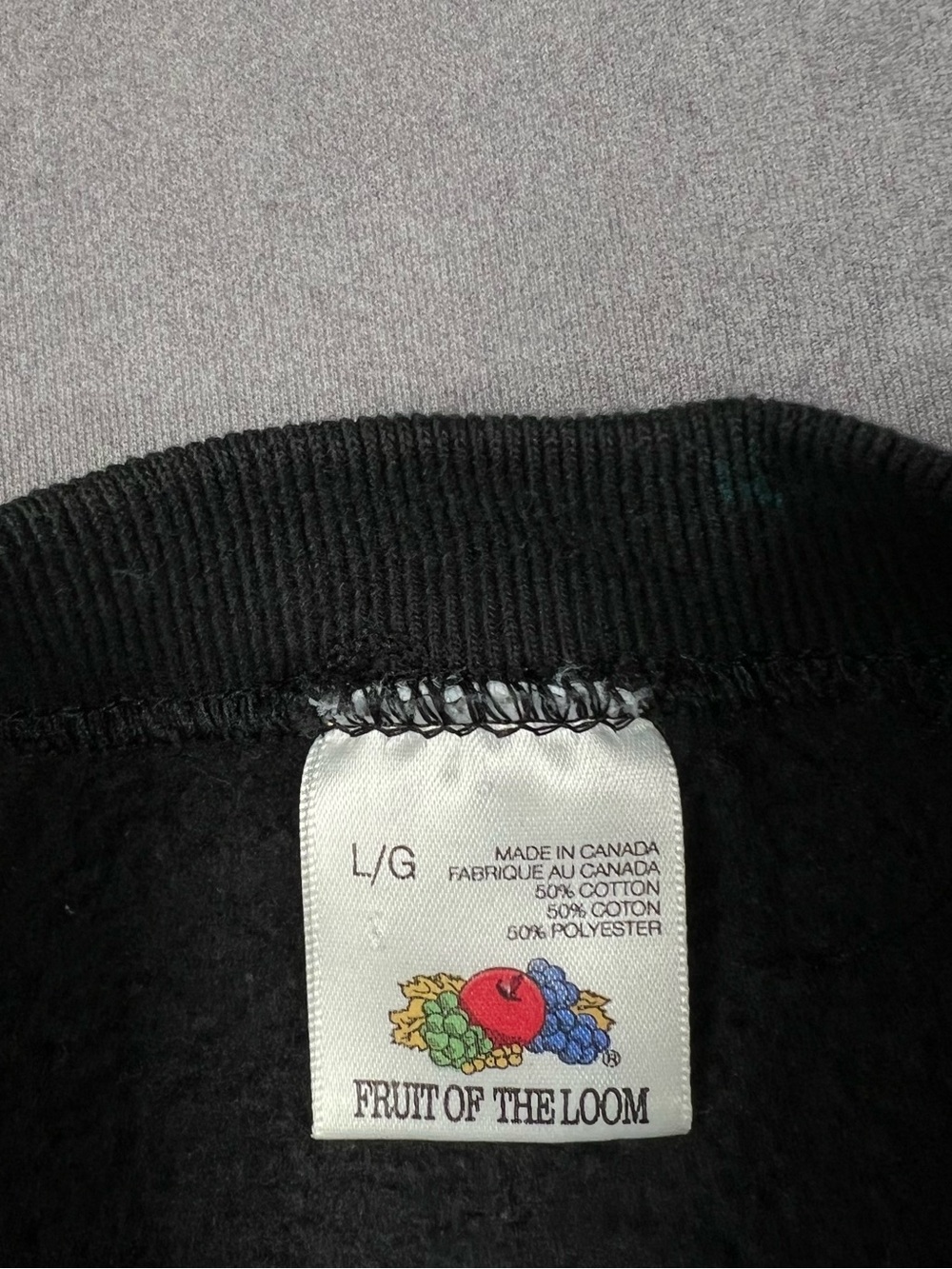 Vintage Black Crewneck Sweatshirt with Bear Graphic and Teal Accents - Picture 4 of 4